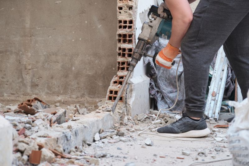 Who Does Demolition Service